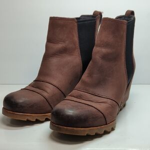 Sorel Lea hidden wedge Chelsea leather ankle boots womans size 8 EU 39